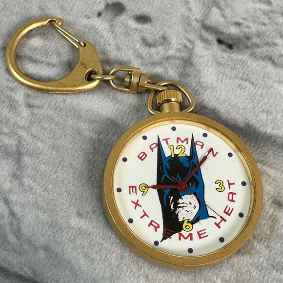 VTG 1997 DC Comics Batman Watch Extreme Heat Clip-On Keychain Made in Japan - Picture 1 of 5